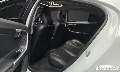 Volvo S60 2015 1.6 Автомат в Москве № 230667, миниатюра 12