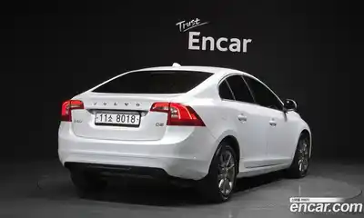 Volvo S60 2015 1.6 Автомат в Москве № 230667, миниатюра 2