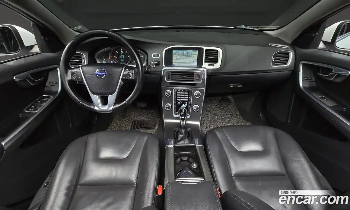 Volvo S60 2015 1.6 Автомат в Москве № 230667, фото 7