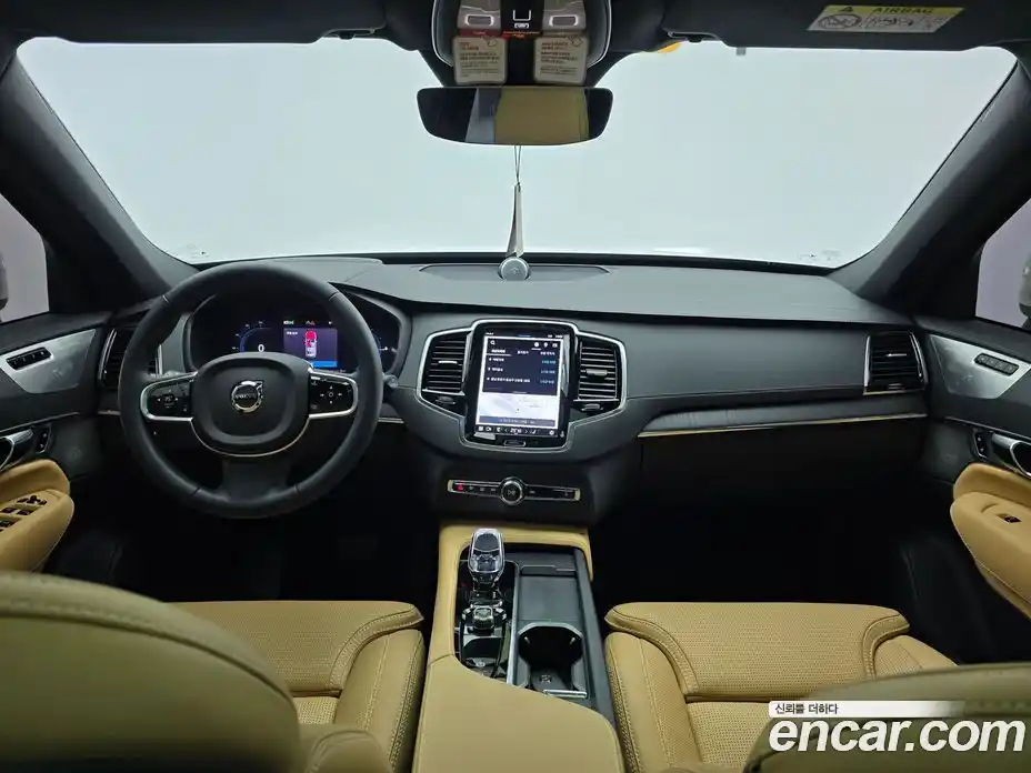 Volvo XC90 2024 2.0 Автомат в Москве № 230823, фото 7