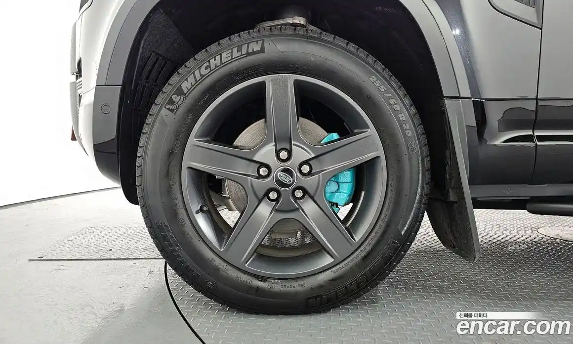 Land Rover Defender 2024 2.0 Автомат в Москве № 231176, фото 10