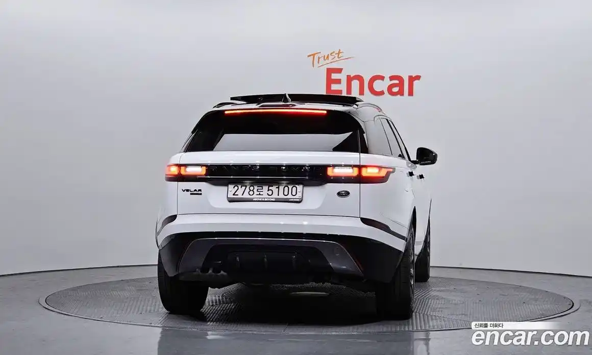 Land Rover Range-Rover Velar 2020 2.0 Автомат в Москве № 231248, фото 15