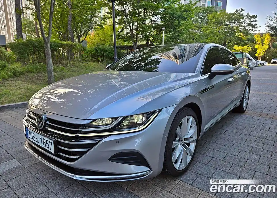 Volkswagen Arteon 2023 2.0 Автомат в Москве № 232081, фото 3