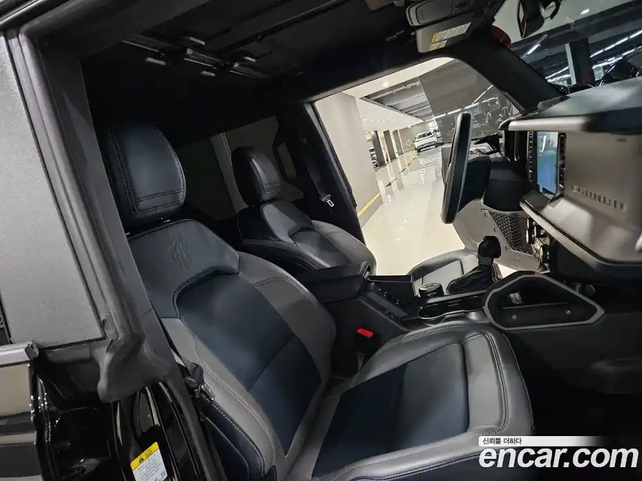 Ford Bronco 2023 2.7 Автомат в Москве № 233042, фото 13