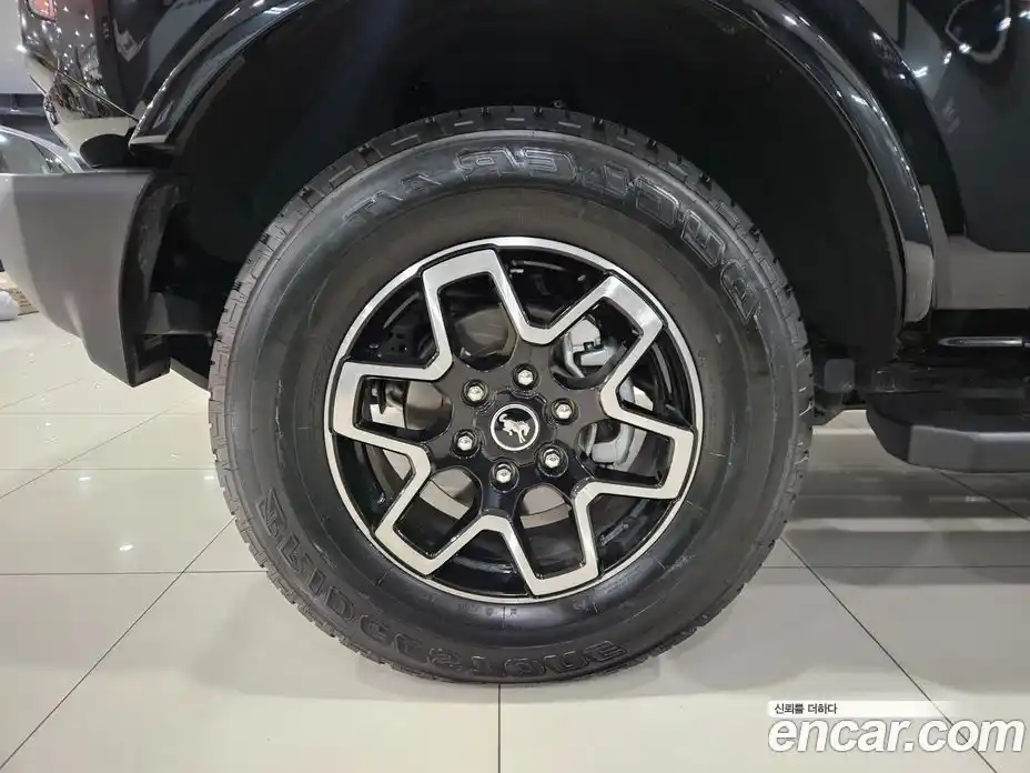 Ford Bronco 2023 2.7 Автомат в Москве № 233042, фото 5