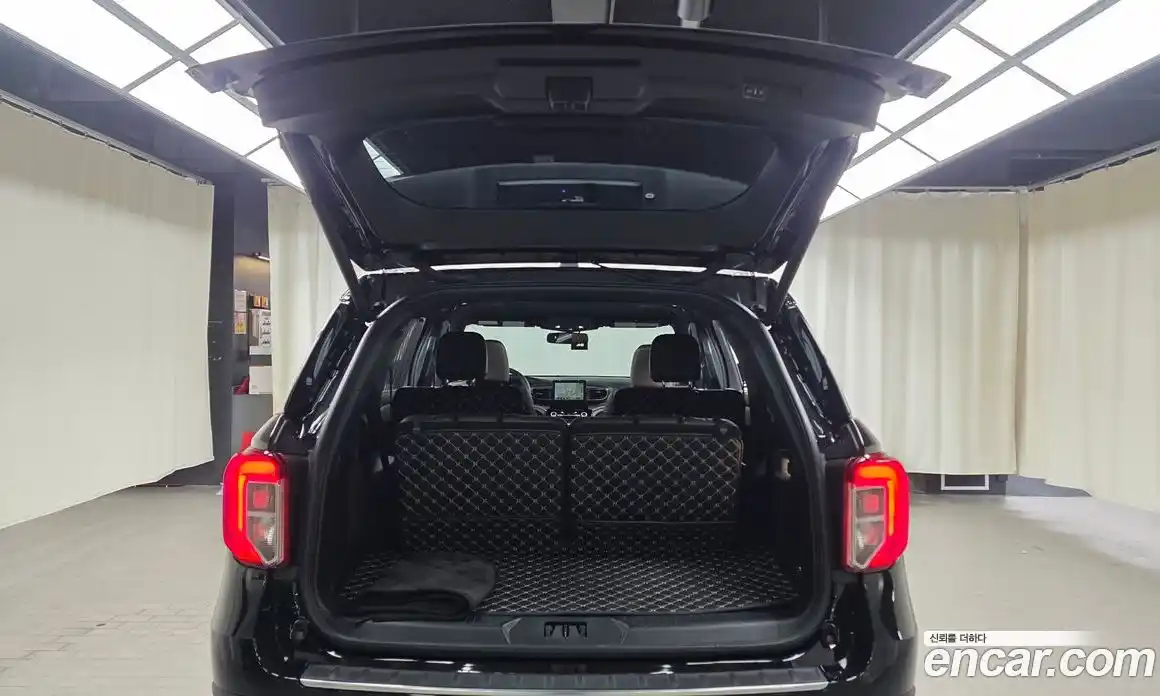 Ford Explorer 2022 3.0 Автомат в Москве № 233107, фото 14