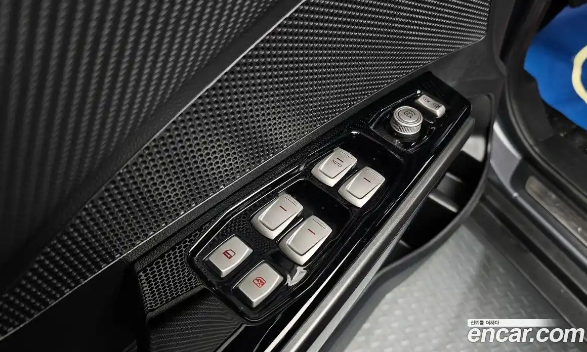 SsangYong TIBOLI 2018 1.6 Автомат в Москве № 236483, фото 13