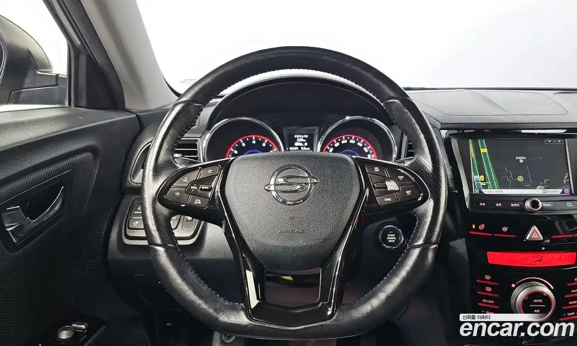 SsangYong TIBOLI 2018 1.6 Автомат в Москве № 236483, фото 15