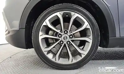 SsangYong TIBOLI 2018 1.6 Автомат в Москве № 236483, миниатюра 5