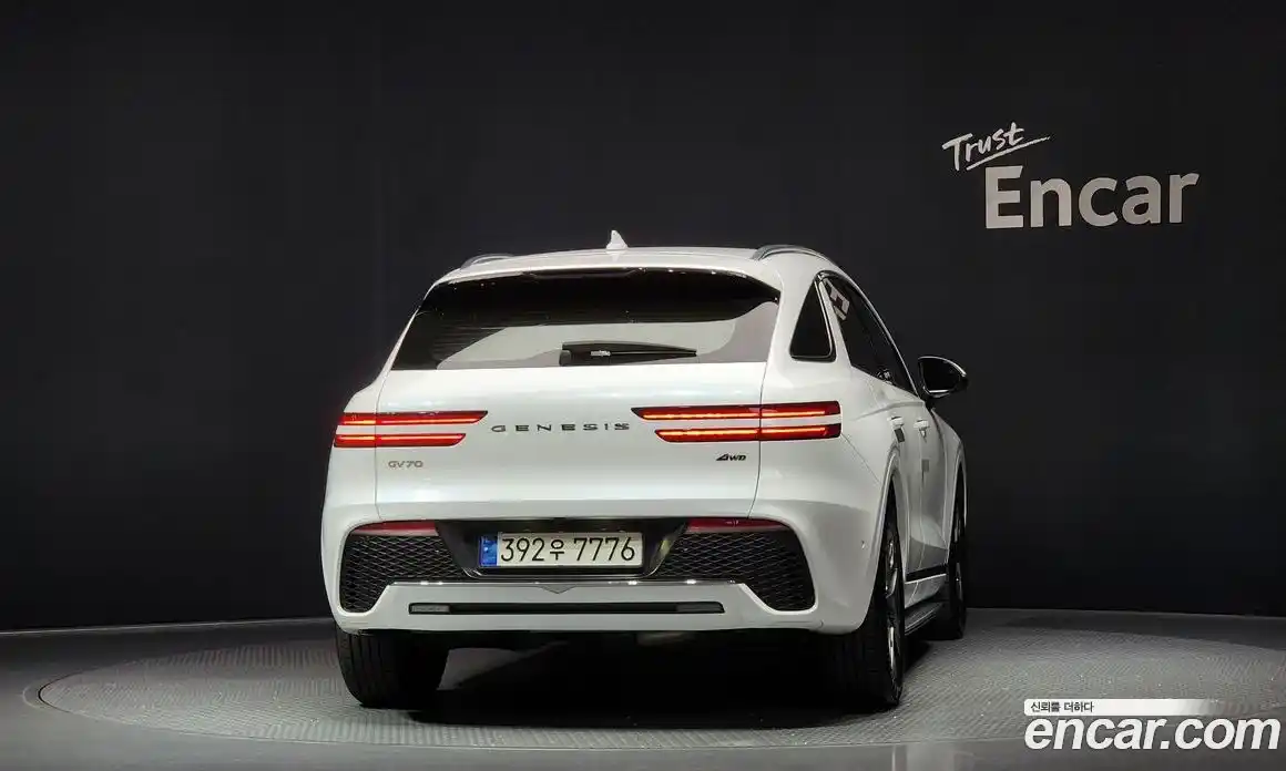 Genesis GV70 2023 2.2 Автомат в Москве № 24664, фото 19