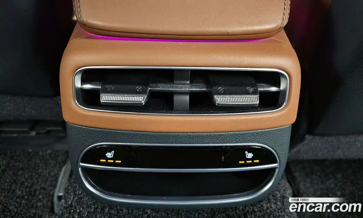 Genesis GV70 2023 2.2 Автомат в Москве № 24664, фото 8