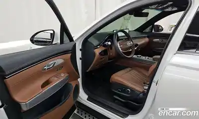 Genesis GV70 2023 2.2 Автомат в Москве № 24664, миниатюра 10