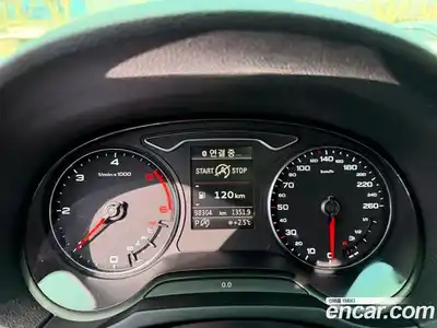 Audi A3 2015 2.0 Автомат в Москве № 248615, миниатюра 8