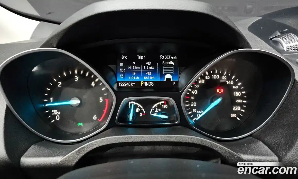 Ford Kuga 2017 2.0 Автомат в Москве № 249490, фото 13