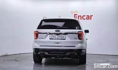 Ford Explorer 2018 2.3 Автомат в Москве № 255566, миниатюра 9