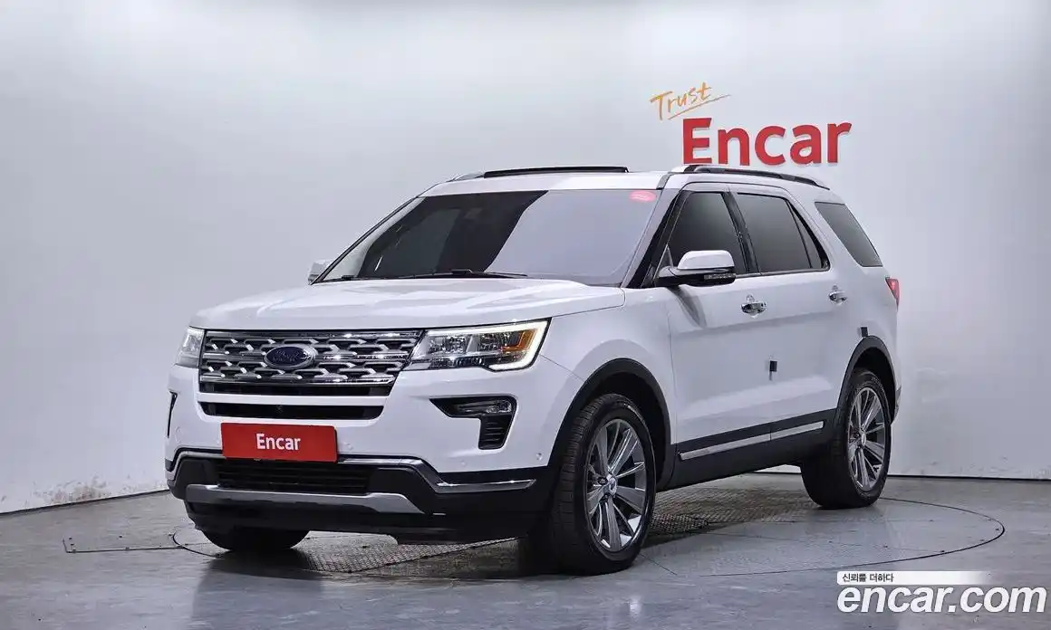 Ford Explorer 2018 2.3 Автомат в Москве № 255566, фото 10