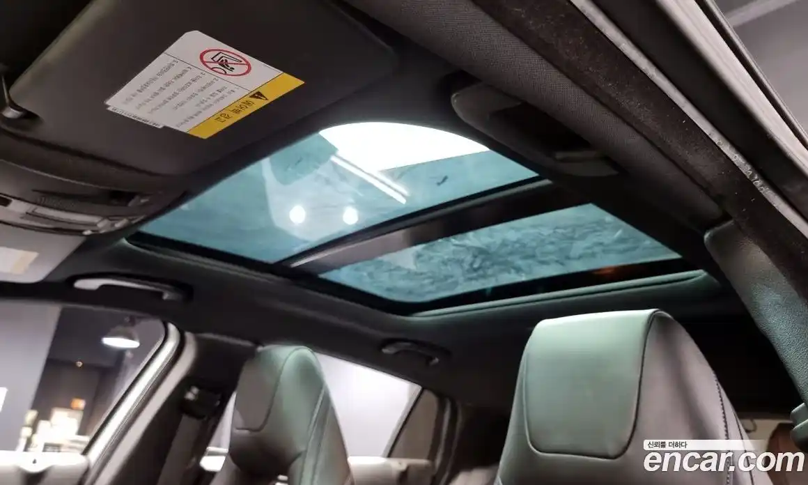 Infiniti Q30 2017 2.0 Автомат в Москве № 256123, фото 17