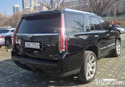 Cadillac Escalade 2018 6.2 Автомат в Москве № 256524, миниатюра 2