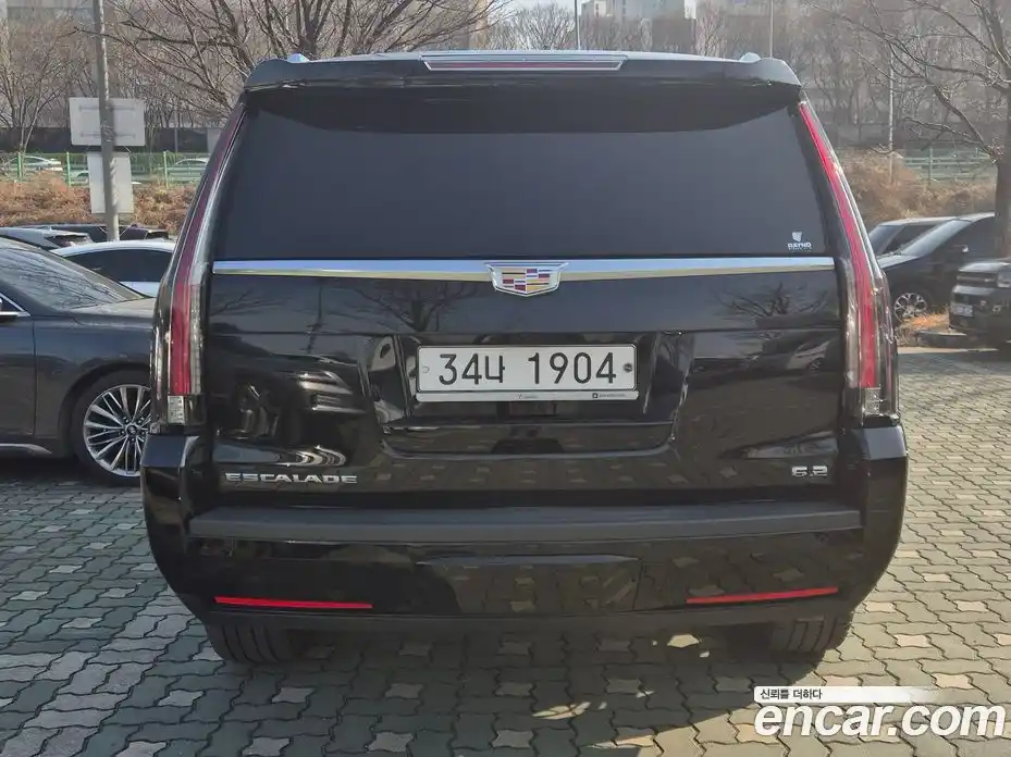 Cadillac Escalade 2018 6.2 Автомат в Москве № 256524, фото 4