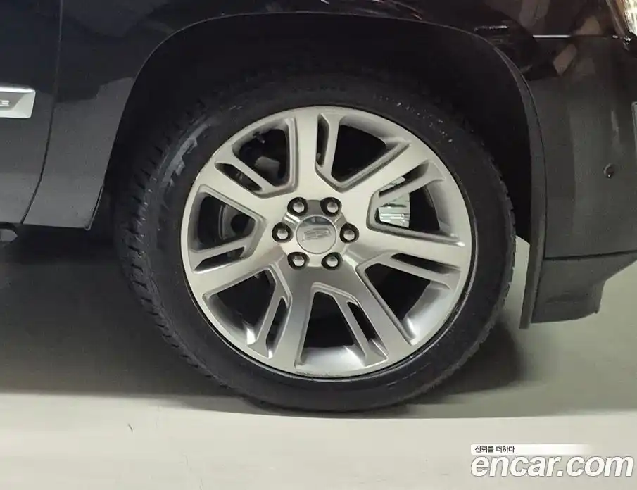 Cadillac Escalade 2018 6.2 Автомат в Москве № 256524, фото 5