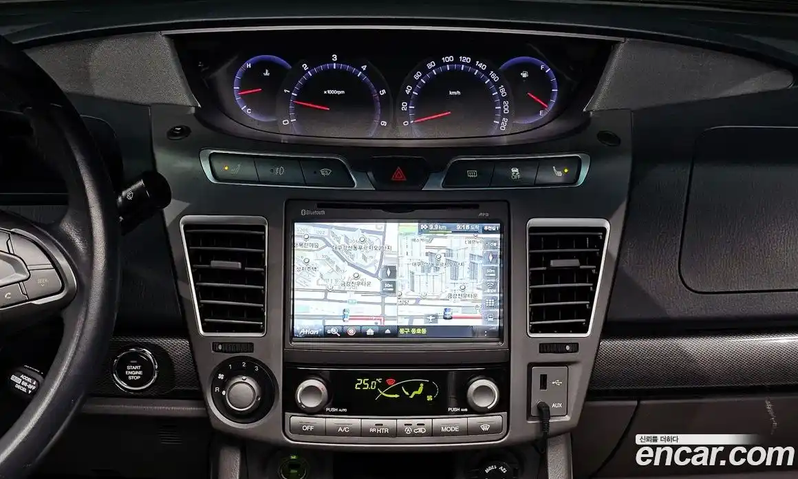 SsangYong Korando 2015 2.0 Автомат в Москве № 26038, фото 15