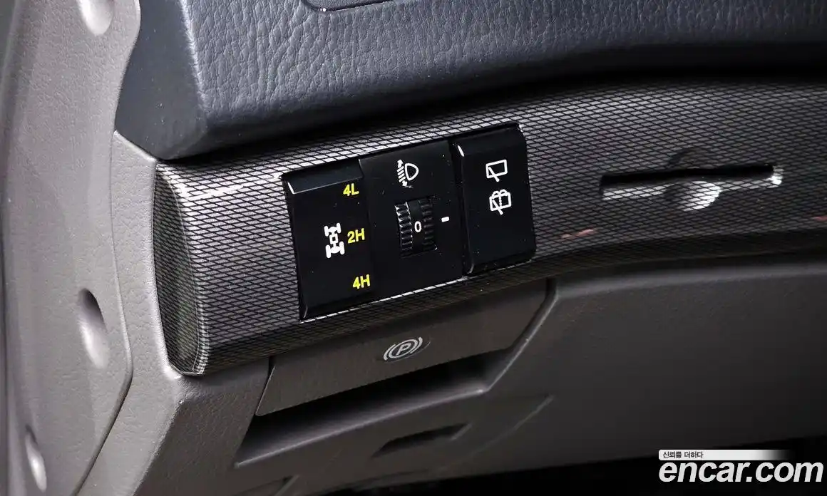 SsangYong Korando 2015 2.0 Автомат в Москве № 26038, фото 18