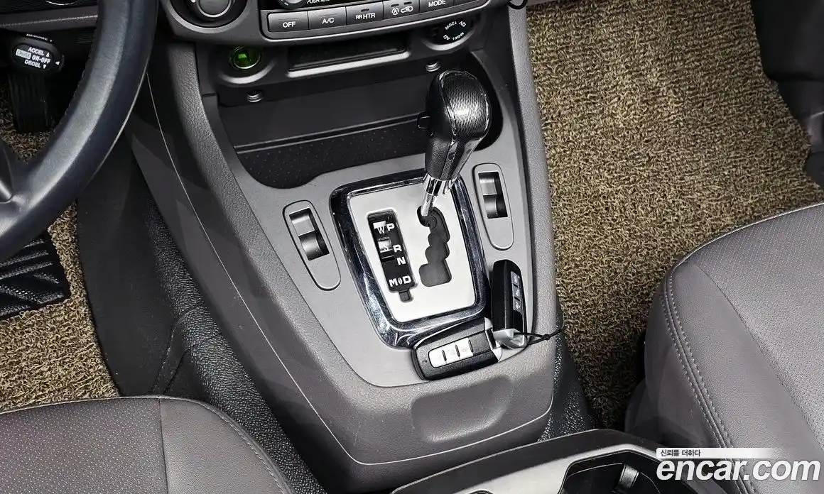 SsangYong Korando 2015 2.0 Автомат в Москве № 26038, фото 9