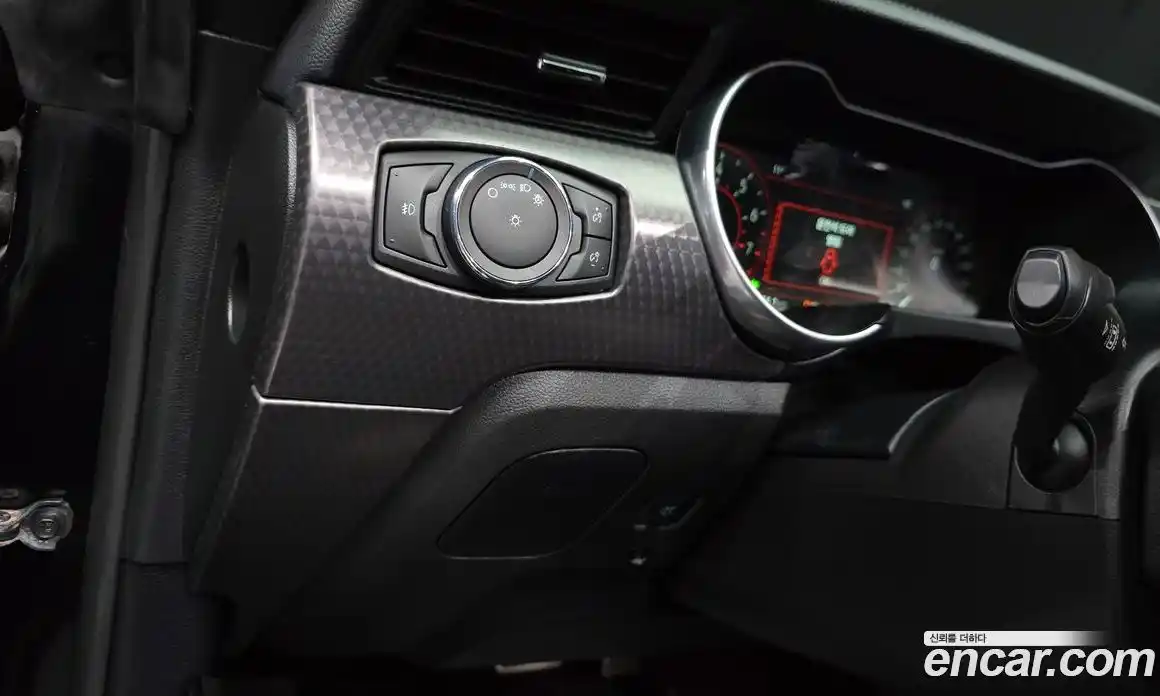 Ford Mustang 2018 2.3 Автомат в Москве № 273380, фото 3