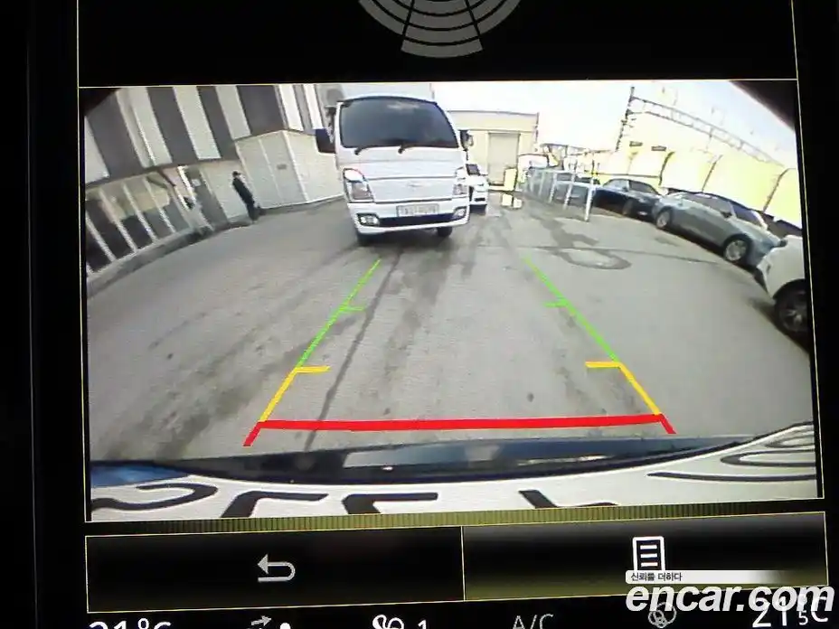 Renault QM6 2023 2.0 Автомат в Москве № 277045, фото 14