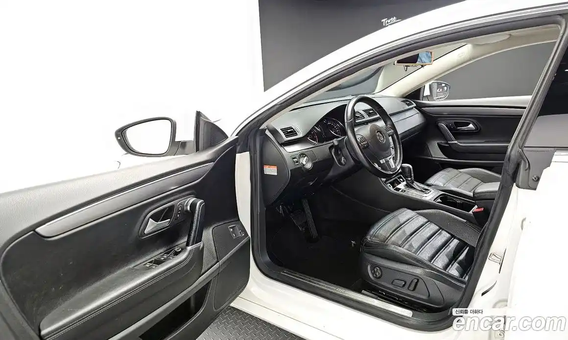 Volkswagen CC 2016 2.0 Автомат в Москве № 277814, фото 11