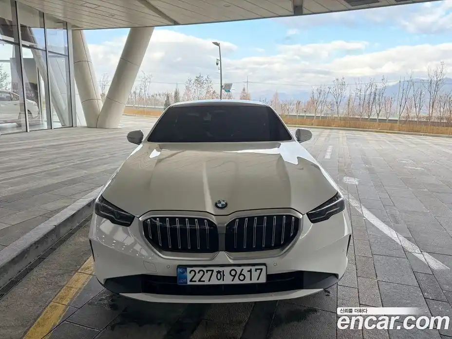 BMW 5-Series 2026 2.0 Автомат в Москве № 278089, фото 3