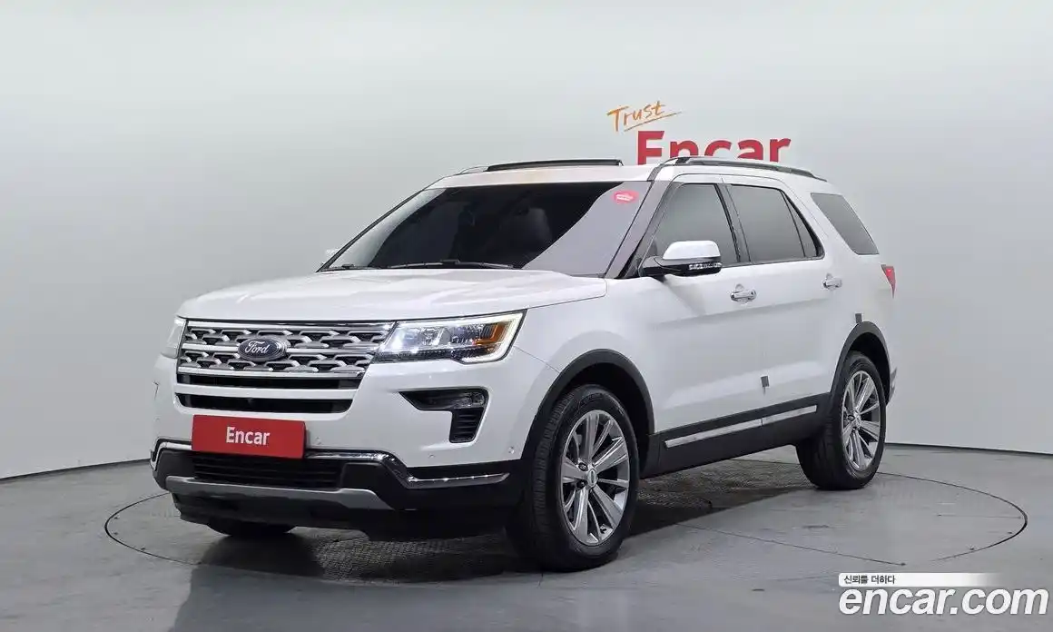 Ford Explorer 2018 2.3 Автомат в Москве № 280930, фото 14