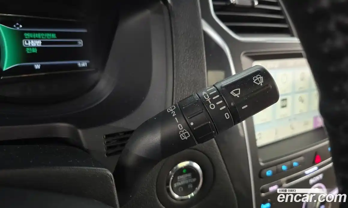 Ford Explorer 2018 2.3 Автомат в Москве № 280930, фото 9