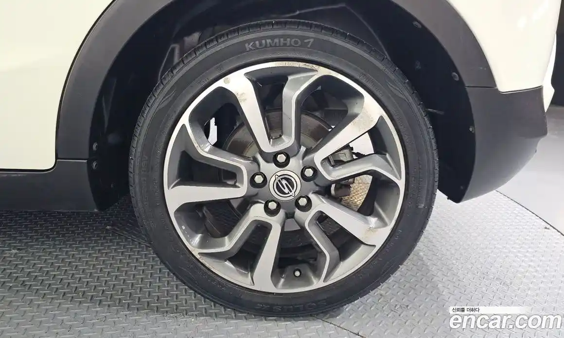 SsangYong TIBOLI 2016 1.6 Автомат в Москве № 28903, фото 17