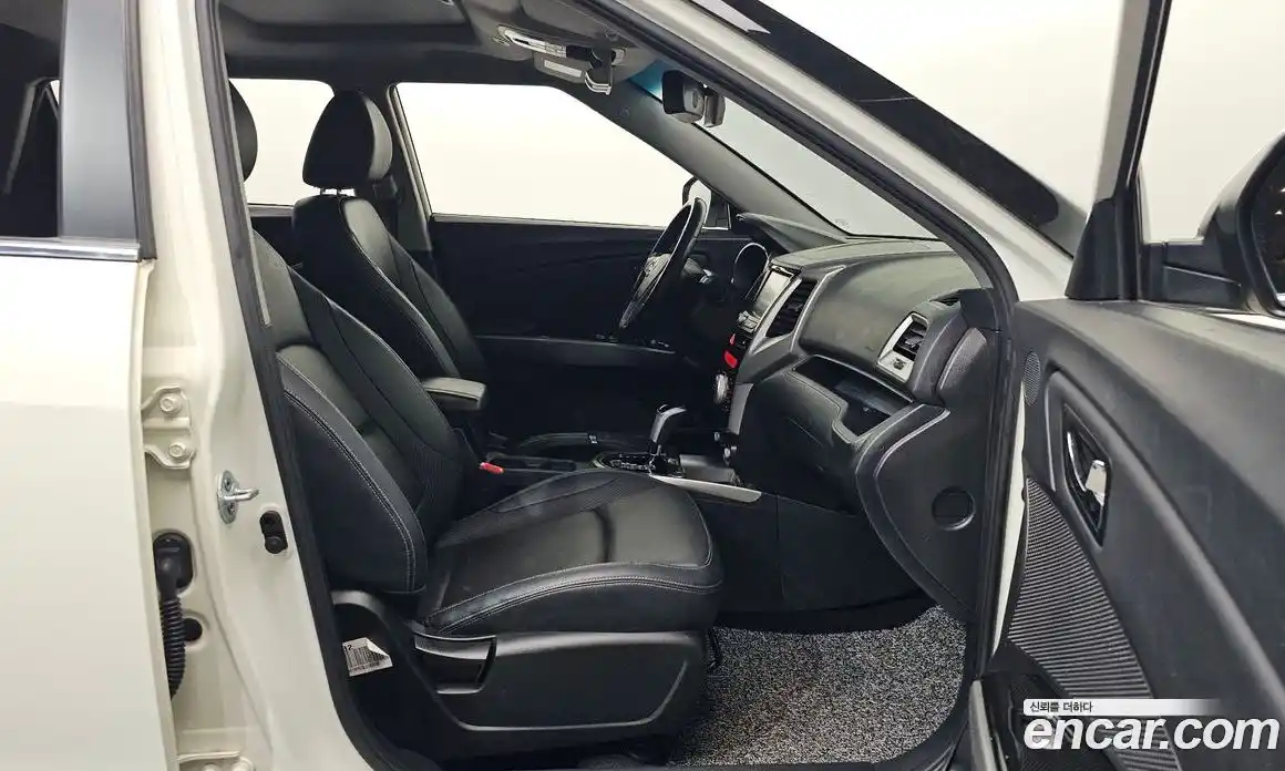 SsangYong TIBOLI 2016 1.6 Автомат в Москве № 28903, фото 20