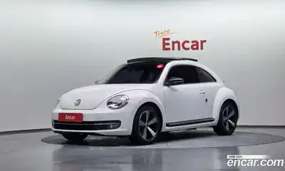 Volkswagen Beatle 2014 2.0 Автомат в Москве № 301352, миниатюра 4