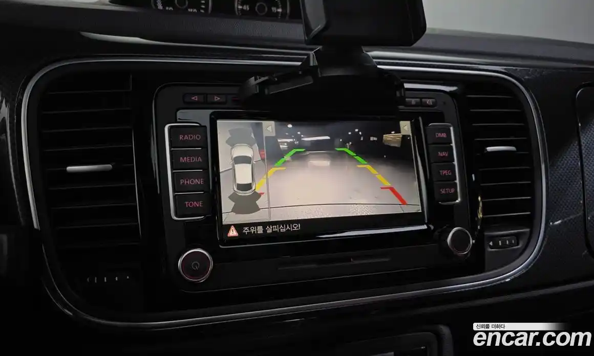 Volkswagen Beatle 2014 2.0 Автомат в Москве № 301352, фото 5