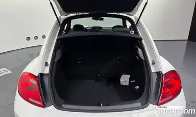 Volkswagen Beatle 2014 2.0 Автомат в Москве № 301352, миниатюра 6