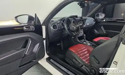 Volkswagen Beatle 2014 2.0 Автомат в Москве № 301352, миниатюра 7