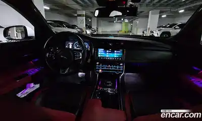 Jaguar XF 2018 3.0 Автомат в Москве № 305163, миниатюра 2