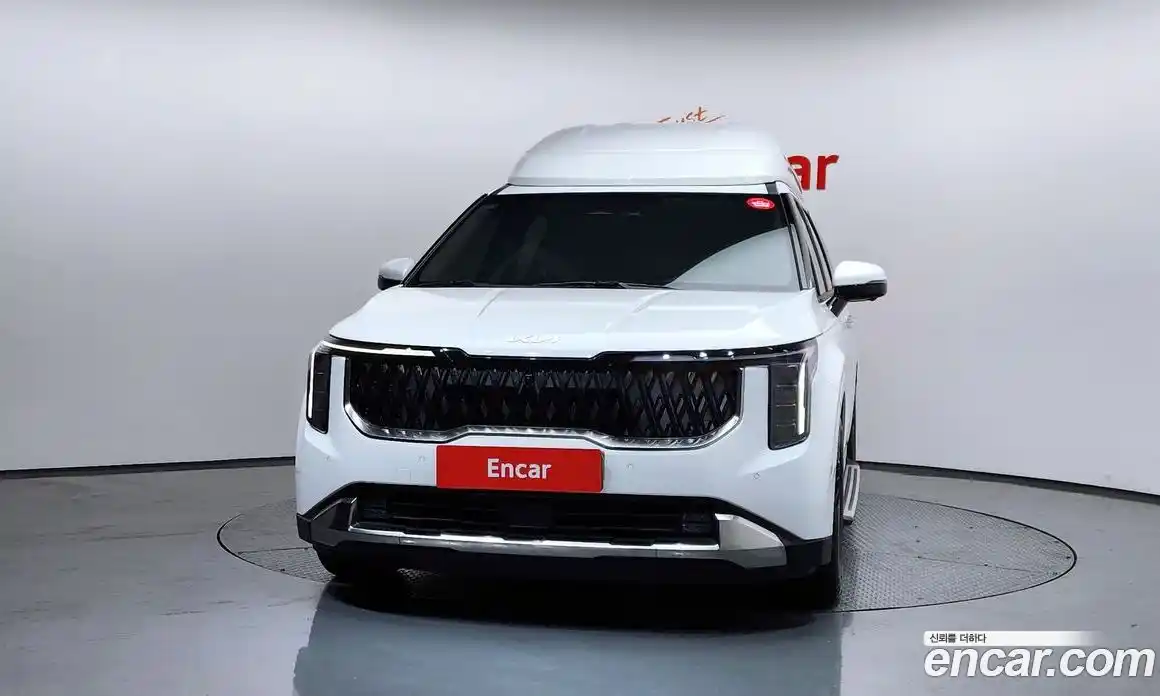 Kia Canival 2024 1.6 Автомат в Москве № 306974, фото 3