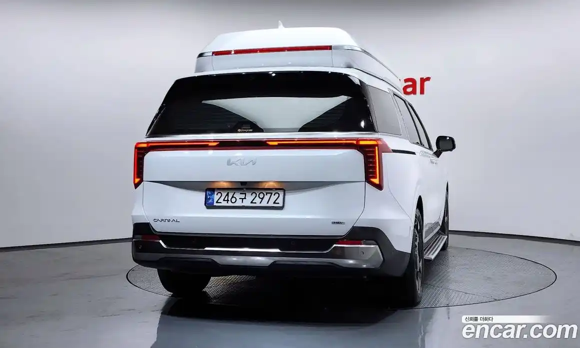 Kia Canival 2024 1.6 Автомат в Москве № 306974, фото 4