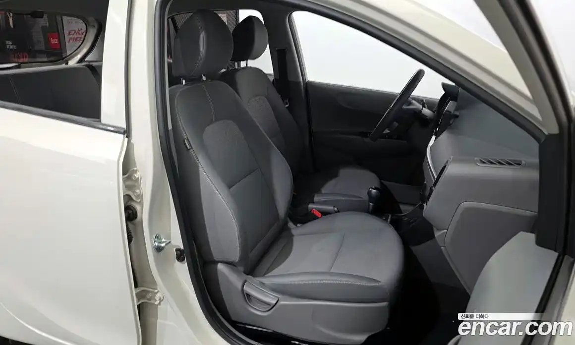 Kia Morning 2021 1.0 Автомат в Москве № 308401, фото 12