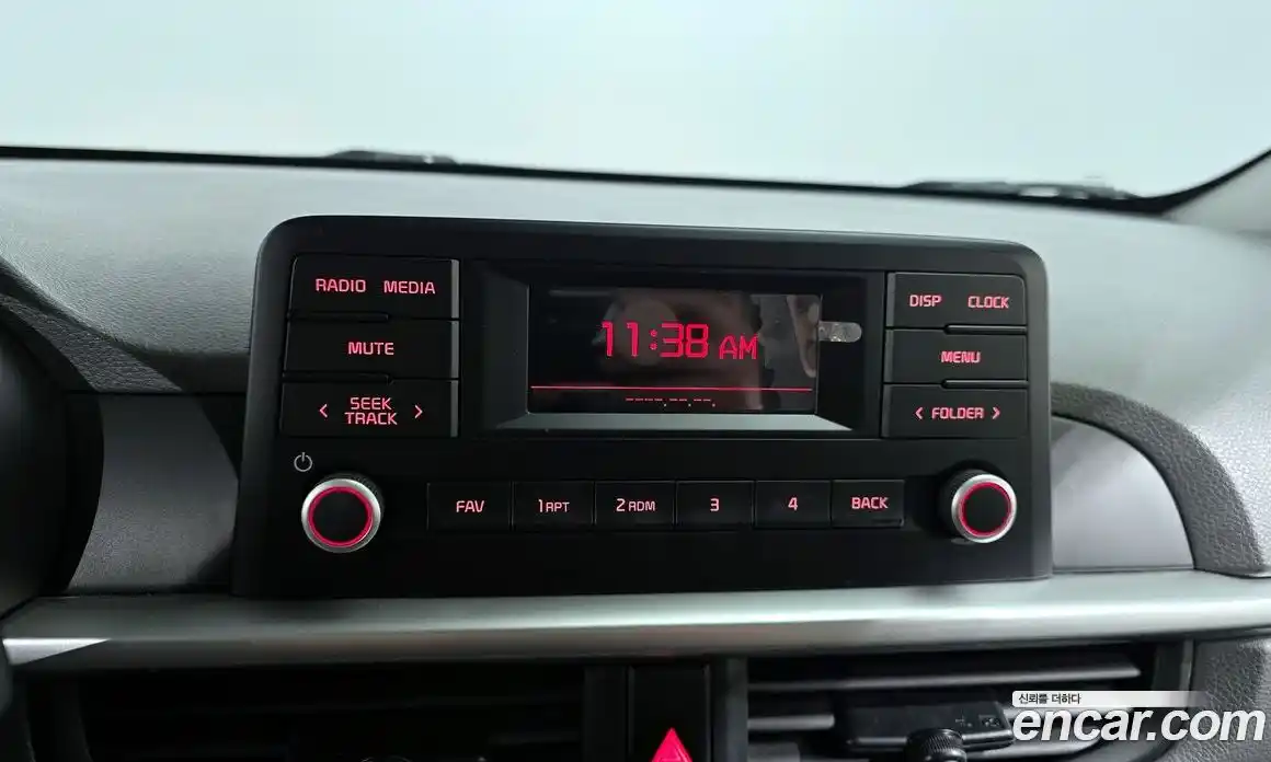 Kia Morning 2021 1.0 Автомат в Москве № 308401, фото 14