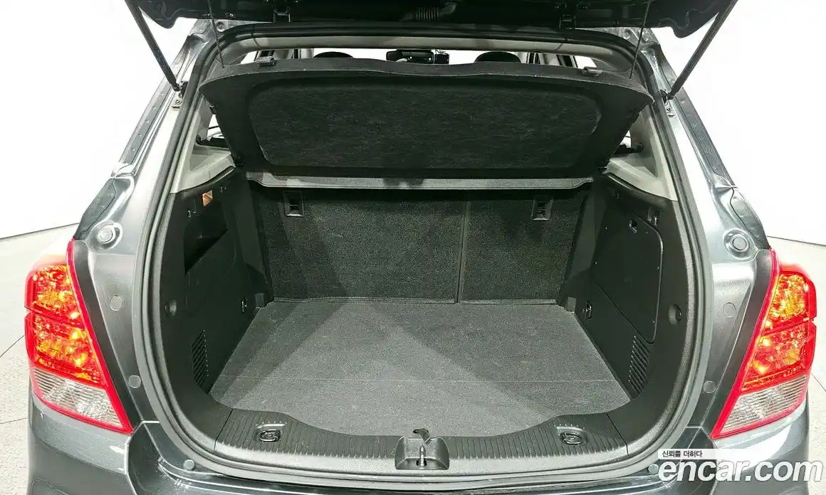 Chevrolet Trax 2018 1.4 Автомат в Москве № 314790, фото 19