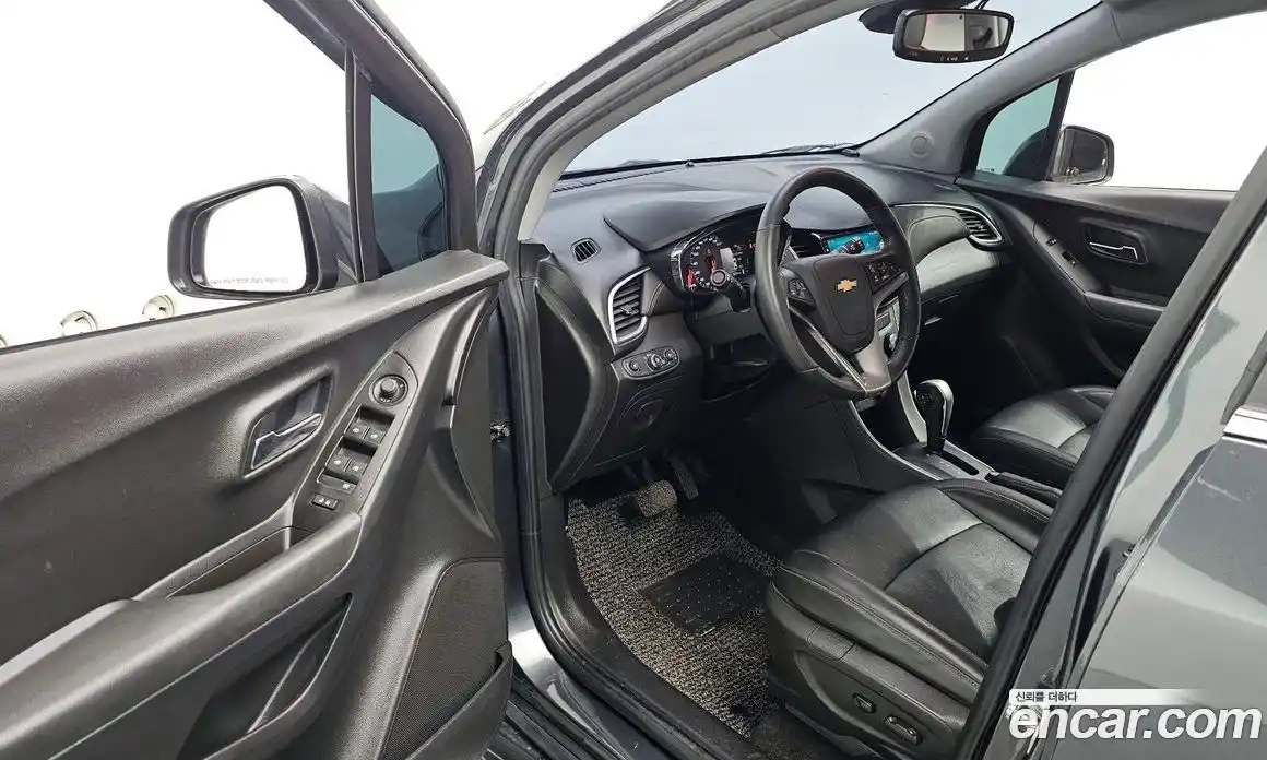 Chevrolet Trax 2018 1.4 Автомат в Москве № 314790, фото 9