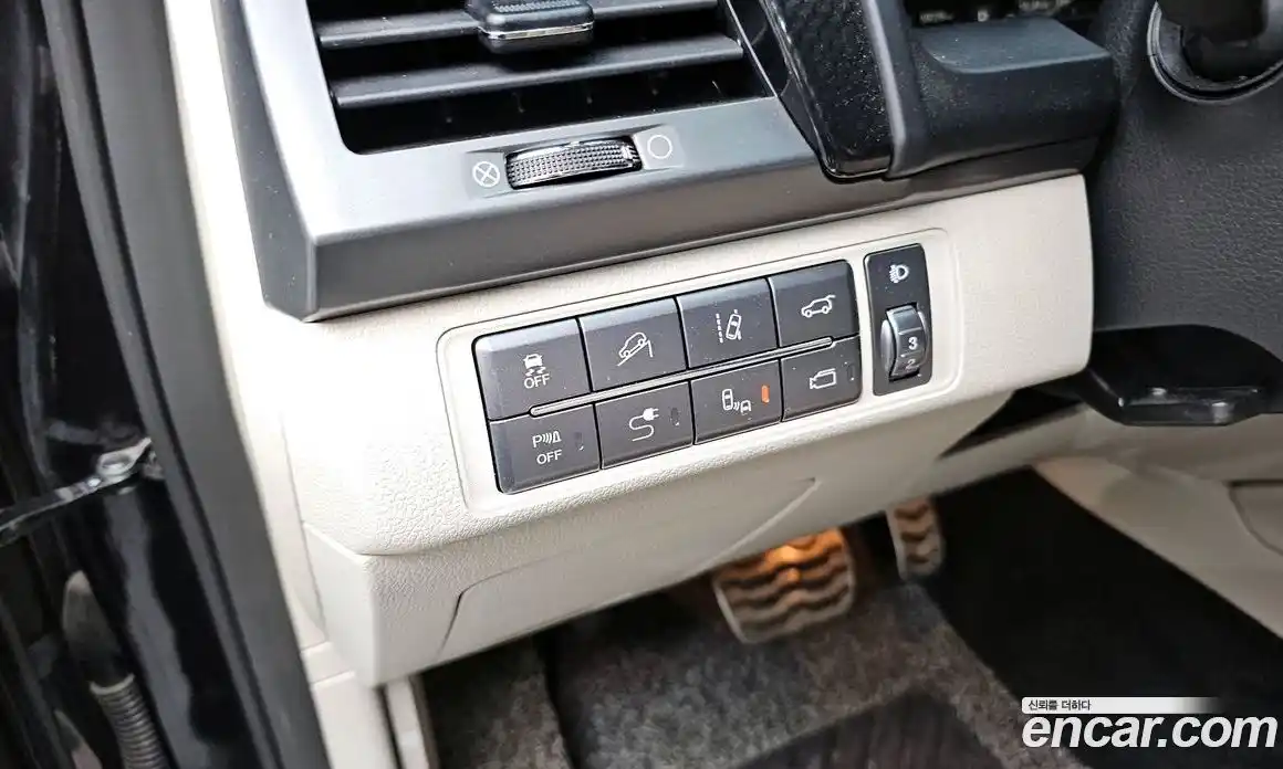 SsangYong Rexton 2020 2.2 Автомат в Москве № 32014, фото 17