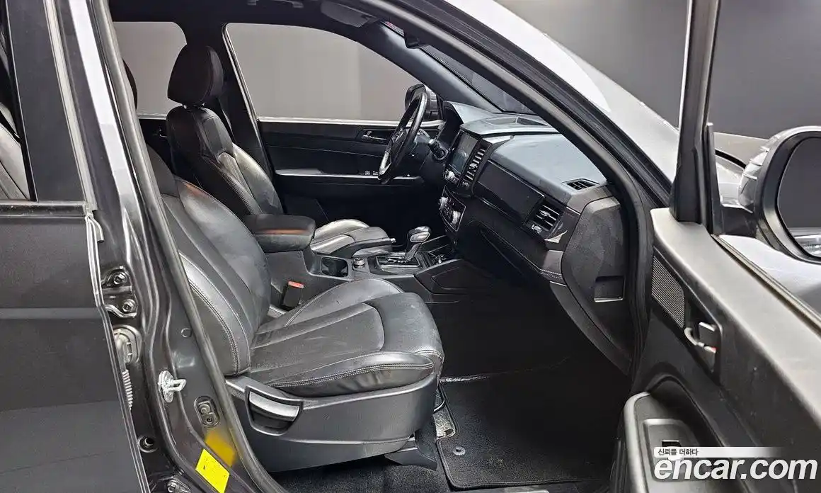 SsangYong Rexton 2021 2.2 Автомат в Москве № 32236, фото 3