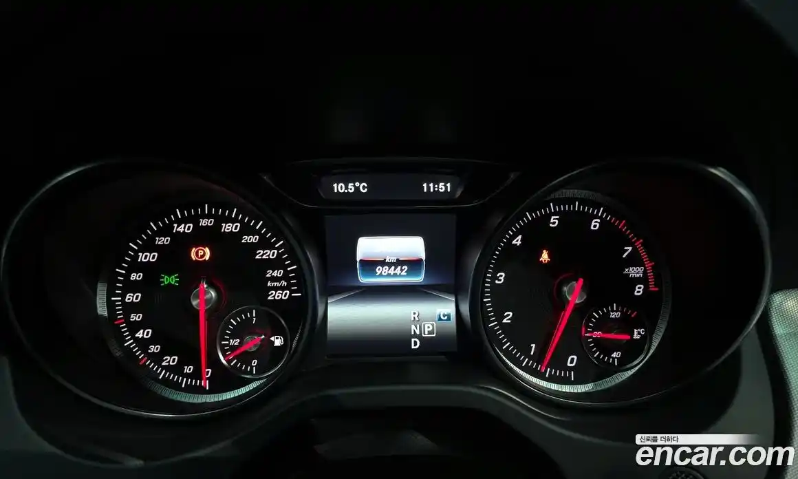 Mercedes-Benz CLA-Class 2018 2.0 Автомат в Москве № 325080, фото 4