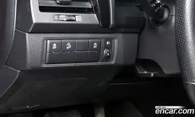 SsangYong Rexton 2023 2.2 Автомат в Москве № 32570, миниатюра 2